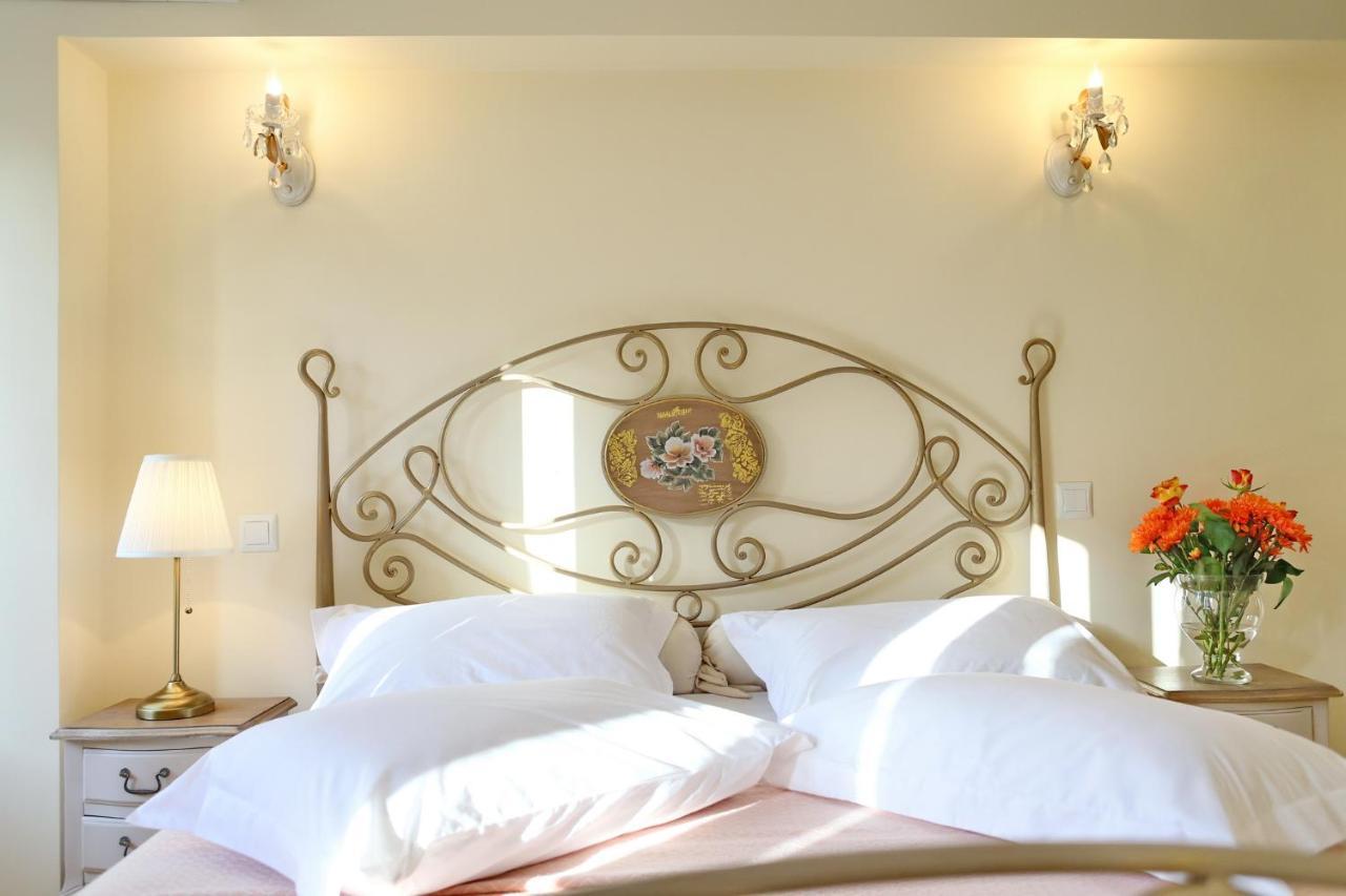 Castellmare Apartment Nafpaktos Bagian luar foto